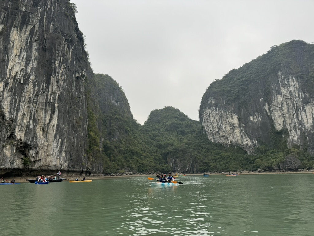 Ha Long Bay Kayaking