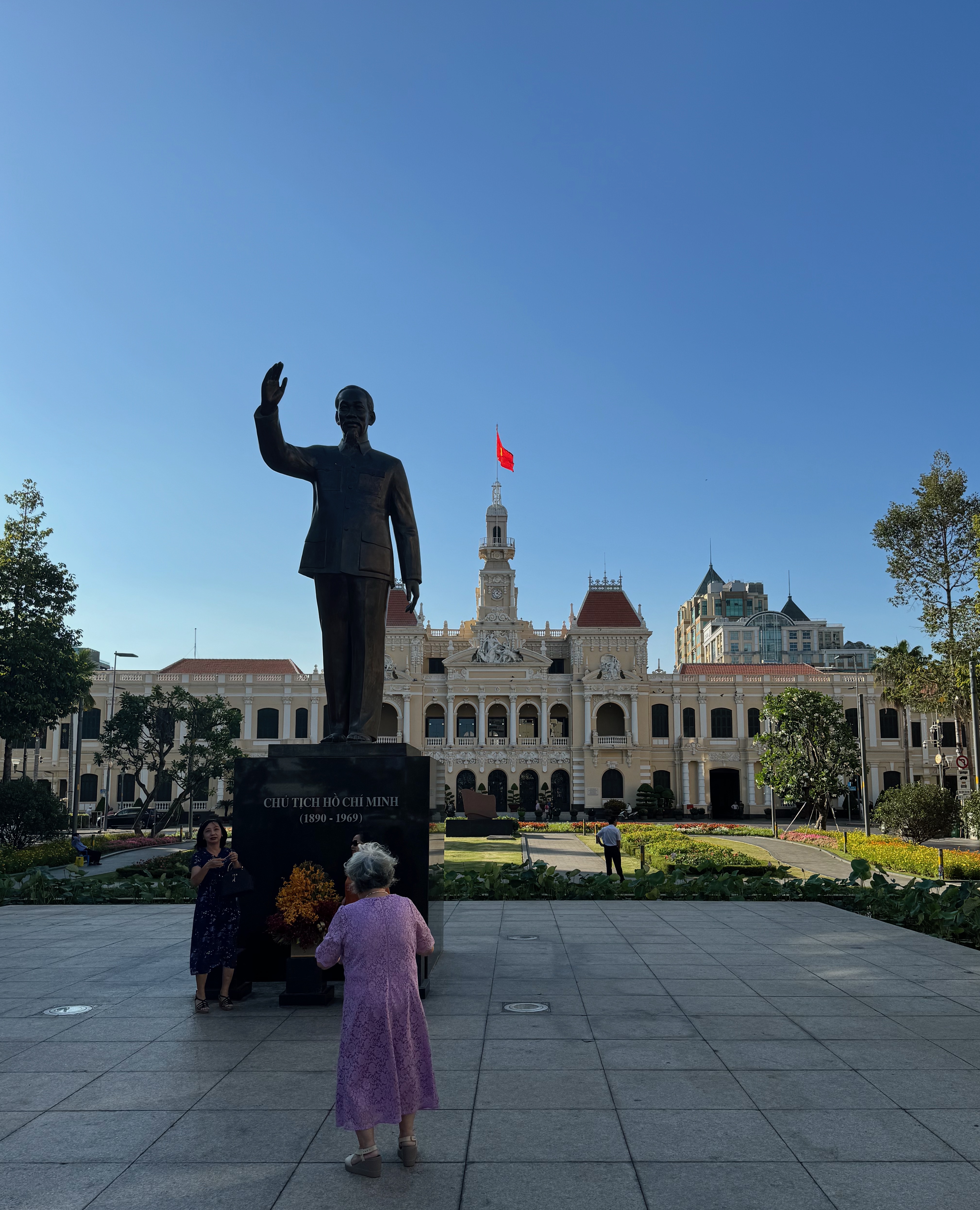 Ho Chi Minh Statue